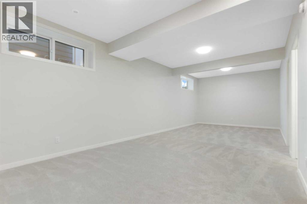 218 West Grove Lane Sw, Calgary, Alberta  T3H 6E3 - Photo 42 - A2287516