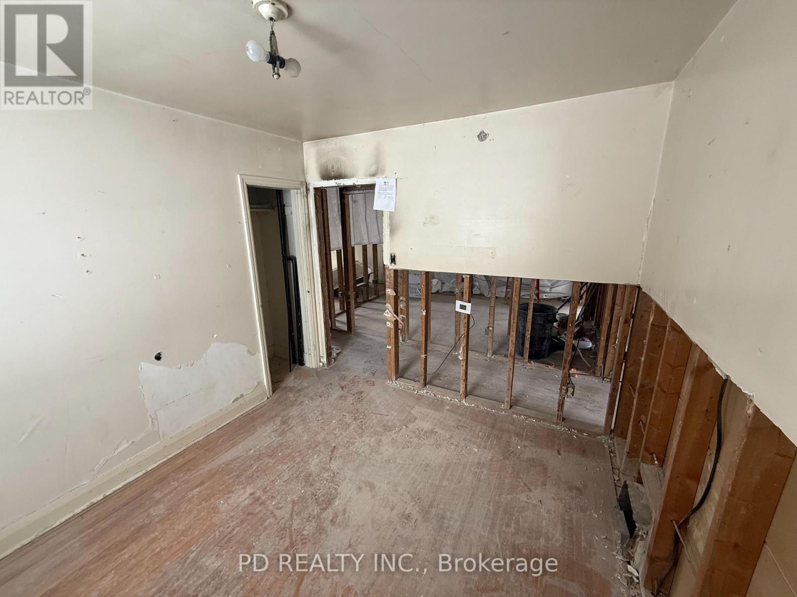 1028 Western Avenue, Peterborough, Ontario  K9J 5W4 - Photo 17 - X12842520