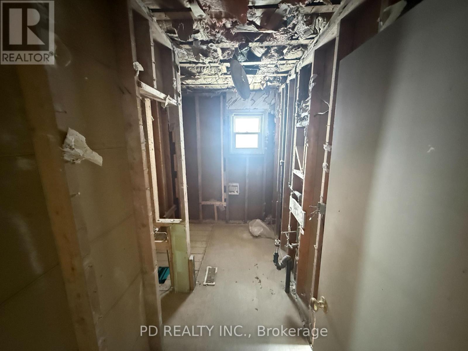 1028 Western Avenue, Peterborough, Ontario  K9J 5W4 - Photo 21 - X12842520