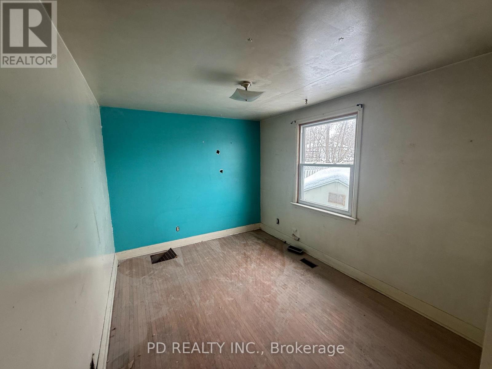 1028 Western Avenue, Peterborough, Ontario  K9J 5W4 - Photo 26 - X12842520