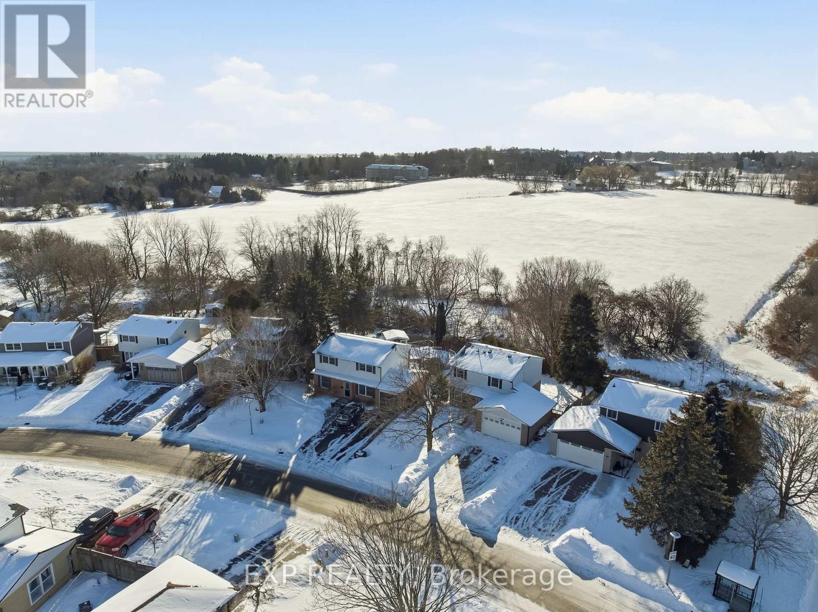 109 Peacock Boulevard, Port Hope, Ontario  L1A 2X5 - Photo 3 - X12842534