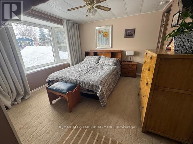 13 Fenelon Way, Kawartha Lakes, Ontario  K9V 0H9 - Photo 13 - X12842546