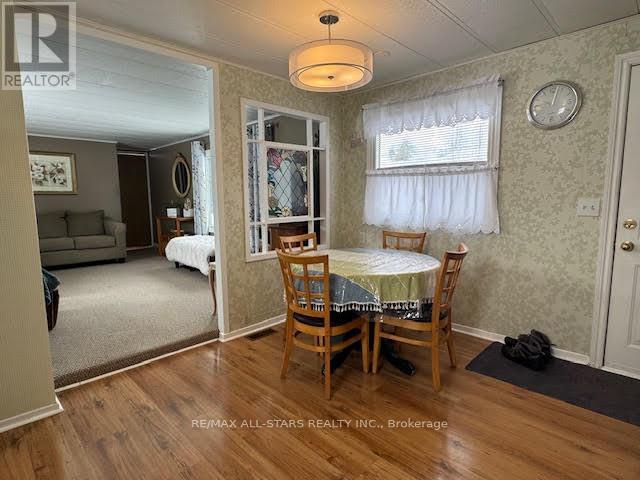 13 Fenelon Way, Kawartha Lakes, Ontario  K9V 0H9 - Photo 8 - X12842546