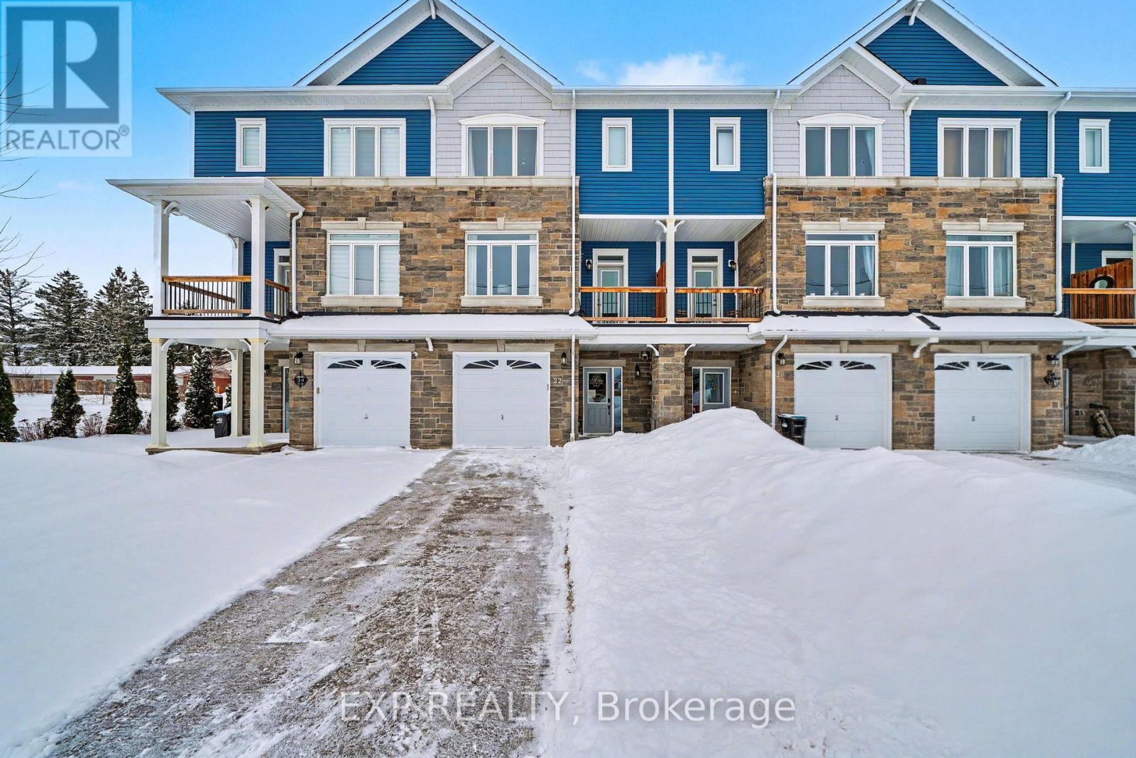 22 18th Street N, Wasaga Beach, Ontario  L9Z 2H4 - Photo 2 - S12842552