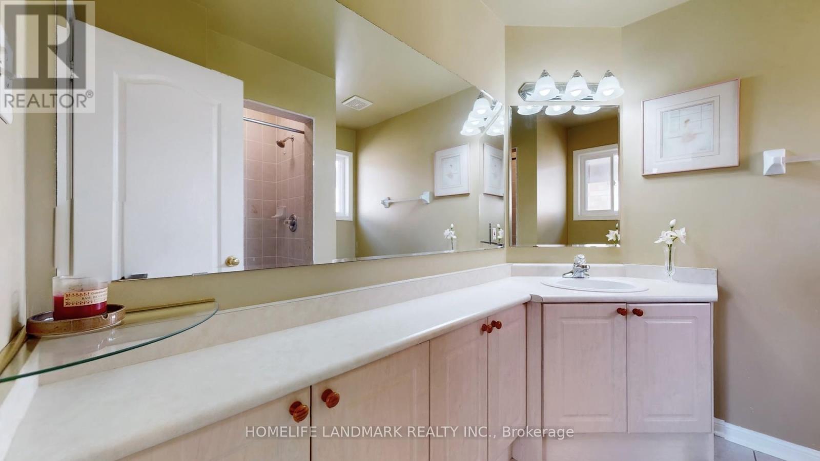 5919 Osprey Boulevard, Mississauga, Ontario  L5N 8J7 - Photo 25 - W12832260