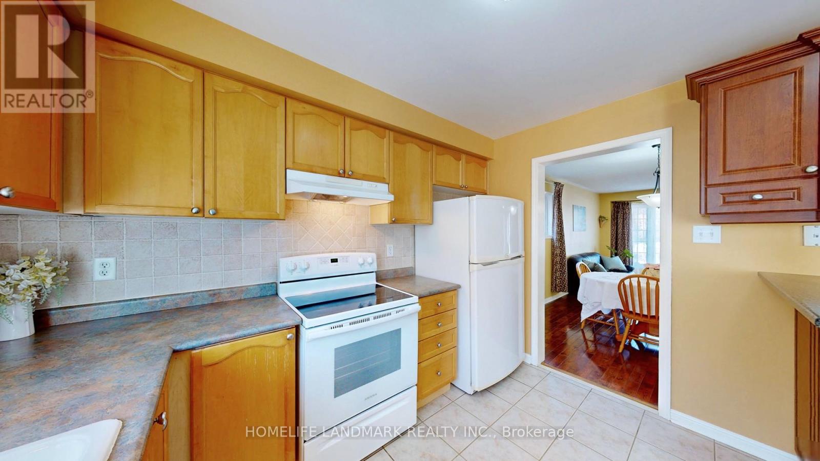 5919 Osprey Boulevard, Mississauga, Ontario  L5N 8J7 - Photo 13 - W12832260