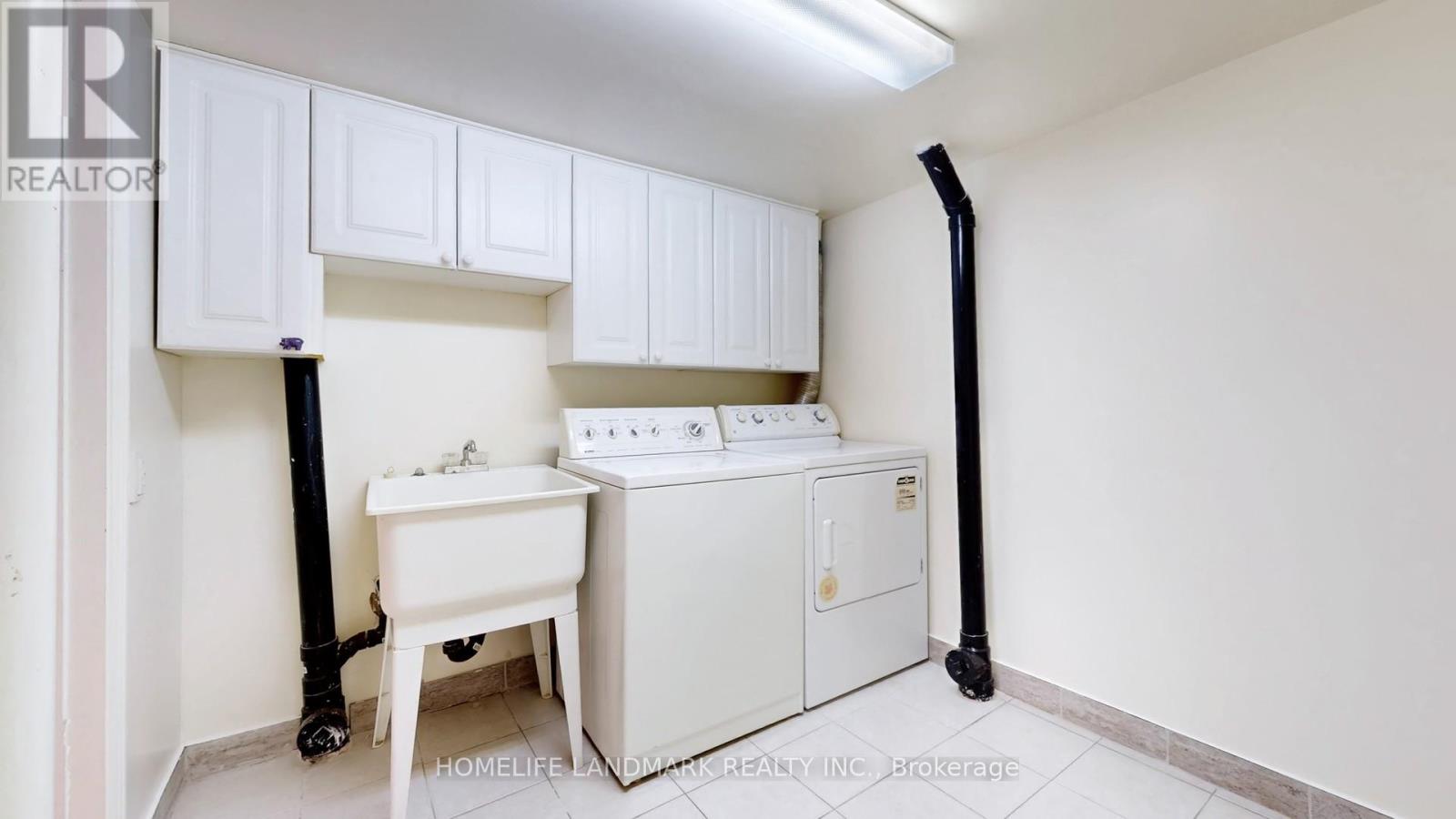 5919 Osprey Boulevard, Mississauga, Ontario  L5N 8J7 - Photo 43 - W12832260