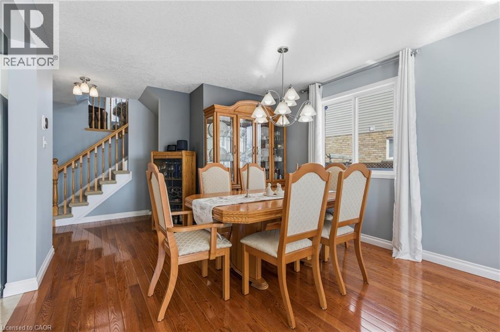 453 Sandy Cove Crescent, Waterloo, Ontario  N2K 4B6 - Photo 8 - 40809355