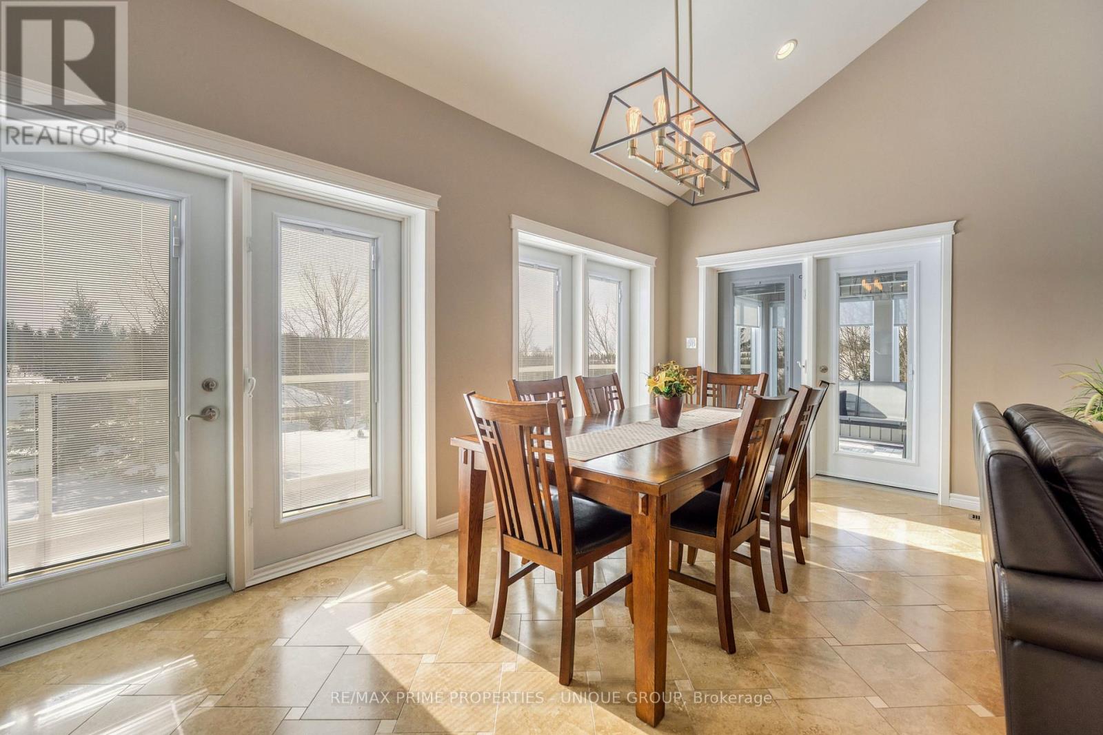 34241 Coursey Line, Lucan Biddulph, Ontario  N0M 2J0 - Photo 10 - X12842496