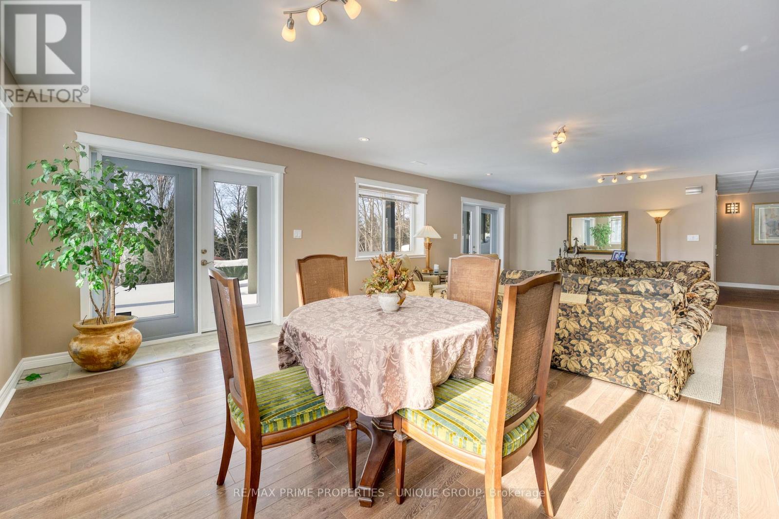 34241 Coursey Line, Lucan Biddulph, Ontario  N0M 2J0 - Photo 31 - X12842496