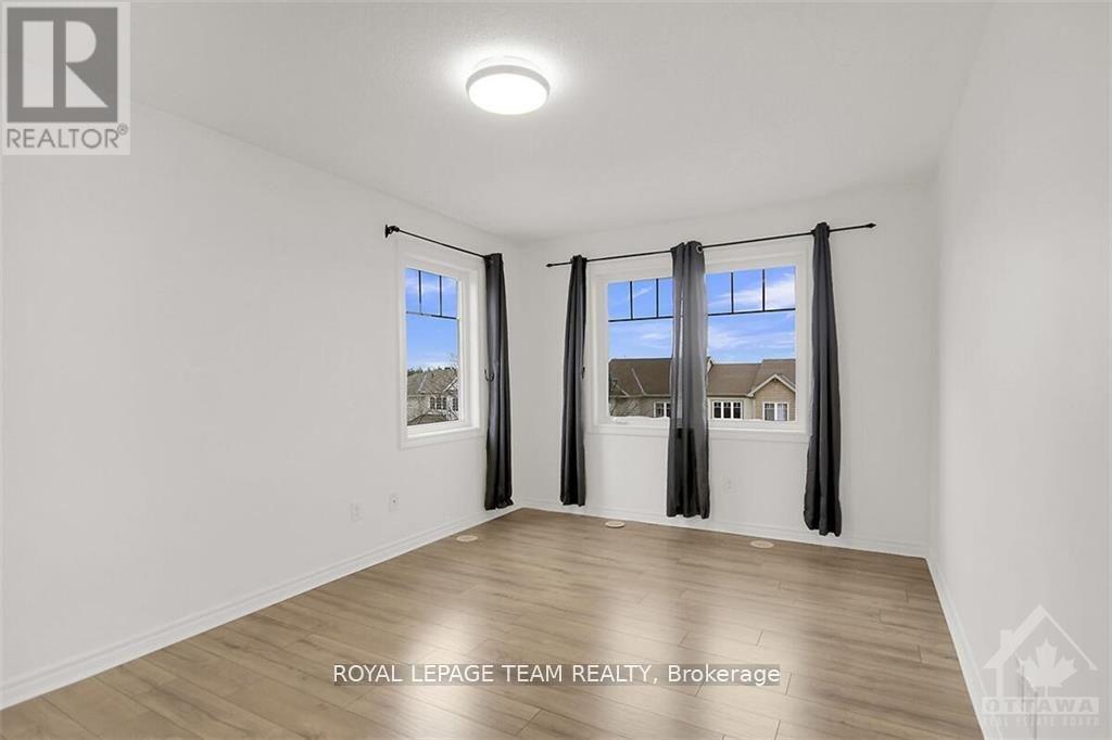914 Messor Crescent, Ottawa, Ontario  K2S 0L7 - Photo 22 - X12842544