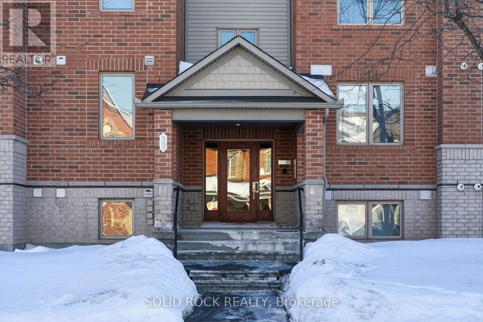 6 - 50 Barnstone Drive, Ottawa, Ontario  K2G 6X2 - Photo 4 - X12842574