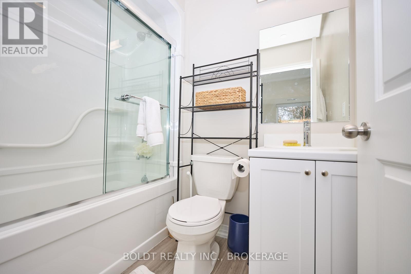 Gl 11 - 50 Herrick Avenue, St. Catharines, Ontario  L2P 0G3 - Photo 17 - X12842558