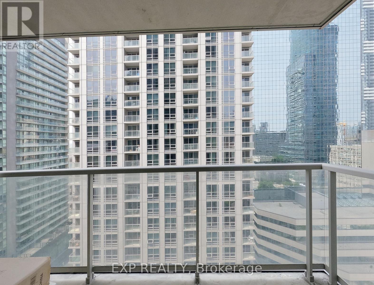 1901 - 761 Bay Street, Toronto, Ontario  M5G 2R2 - Photo 13 - C12842480