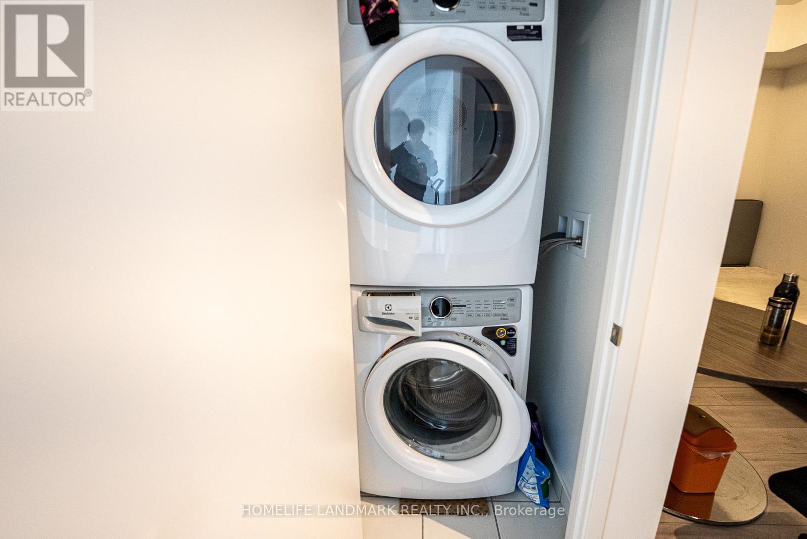 1617 - 2031 Kennedy Drive, Toronto, Ontario  M1T 0B8 - Photo 5 - E12842562