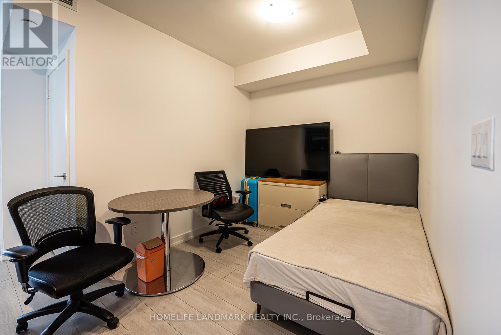 1617 - 2031 Kennedy Drive, Toronto, Ontario  M1T 0B8 - Photo 6 - E12842562