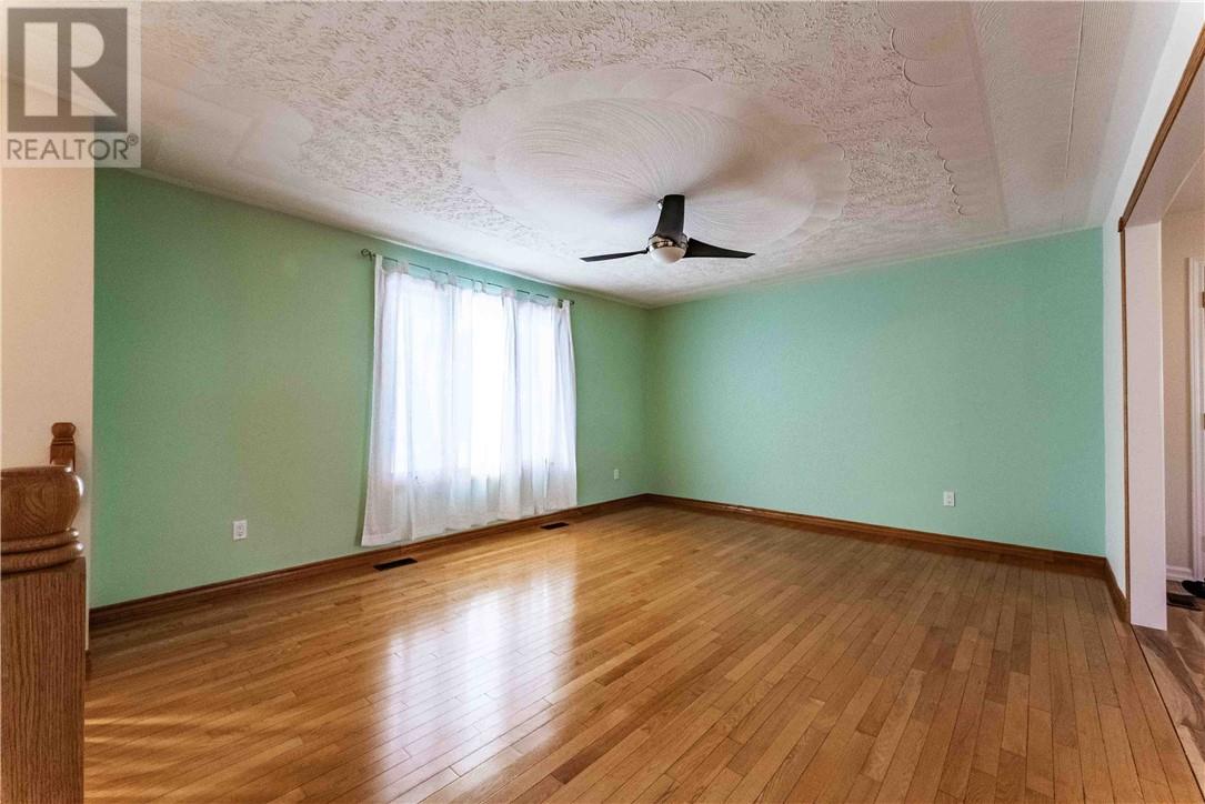 4276 Odile Street, Hanmer, Ontario P3P 1L7 - Photo 7 - 2126609