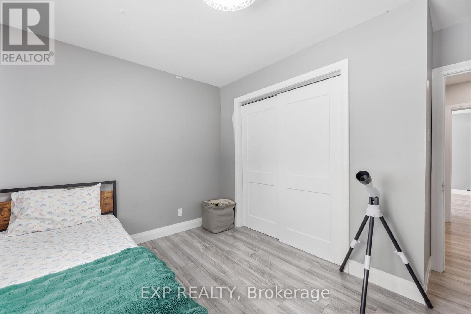 22 Cecil Street, Essa (Angus), Ontario  L0M 1B3 - Photo 25 - N12842466