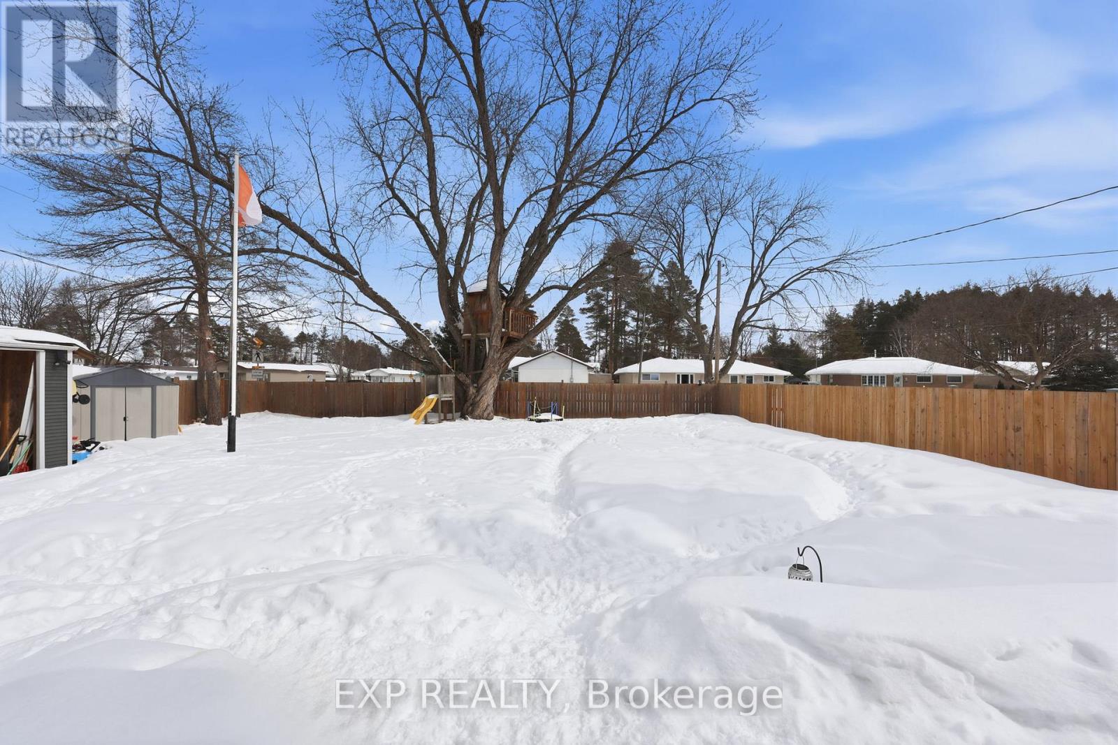 22 Cecil Street, Essa (Angus), Ontario  L0M 1B3 - Photo 33 - N12842466