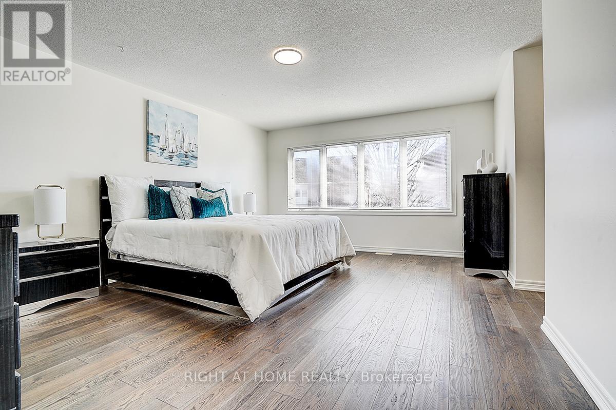 31 Waite Crescent, Whitchurch-Stouffville, Ontario  L4A 0B5 - Photo 20 - N12842524