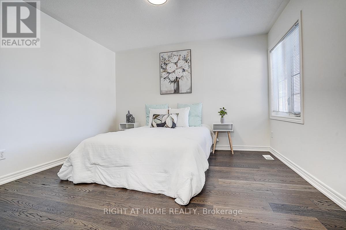 31 Waite Crescent, Whitchurch-Stouffville, Ontario  L4A 0B5 - Photo 27 - N12842524