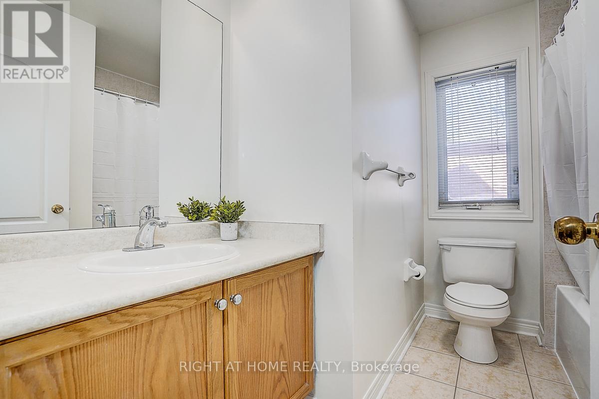 31 Waite Crescent, Whitchurch-Stouffville, Ontario  L4A 0B5 - Photo 32 - N12842524