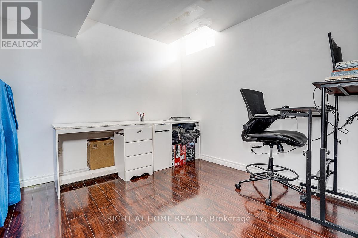 31 Waite Crescent, Whitchurch-Stouffville, Ontario  L4A 0B5 - Photo 36 - N12842524