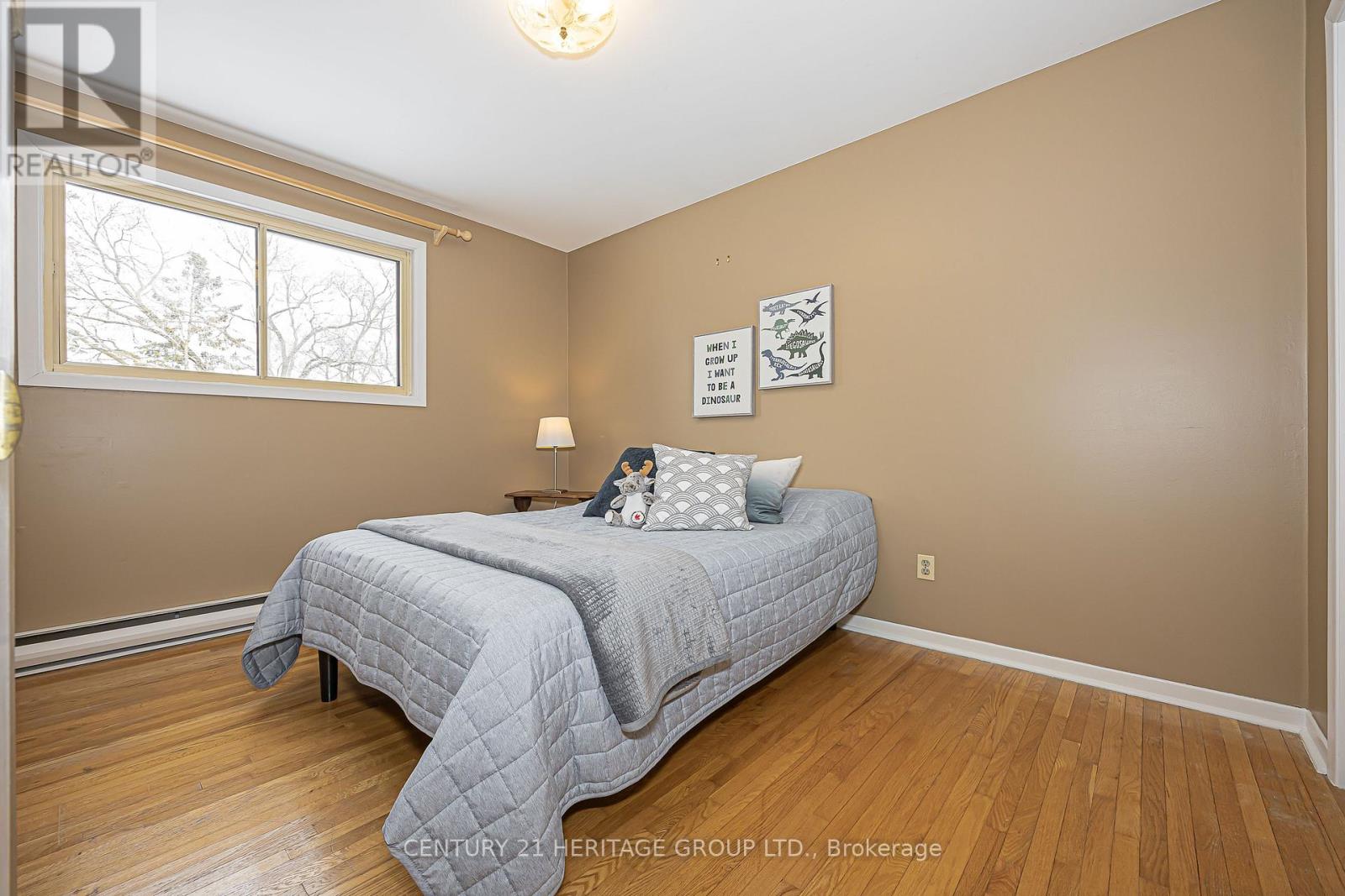 62 Fairway Drive, Aurora, Ontario  L4G 2H1 - Photo 26 - N12842548