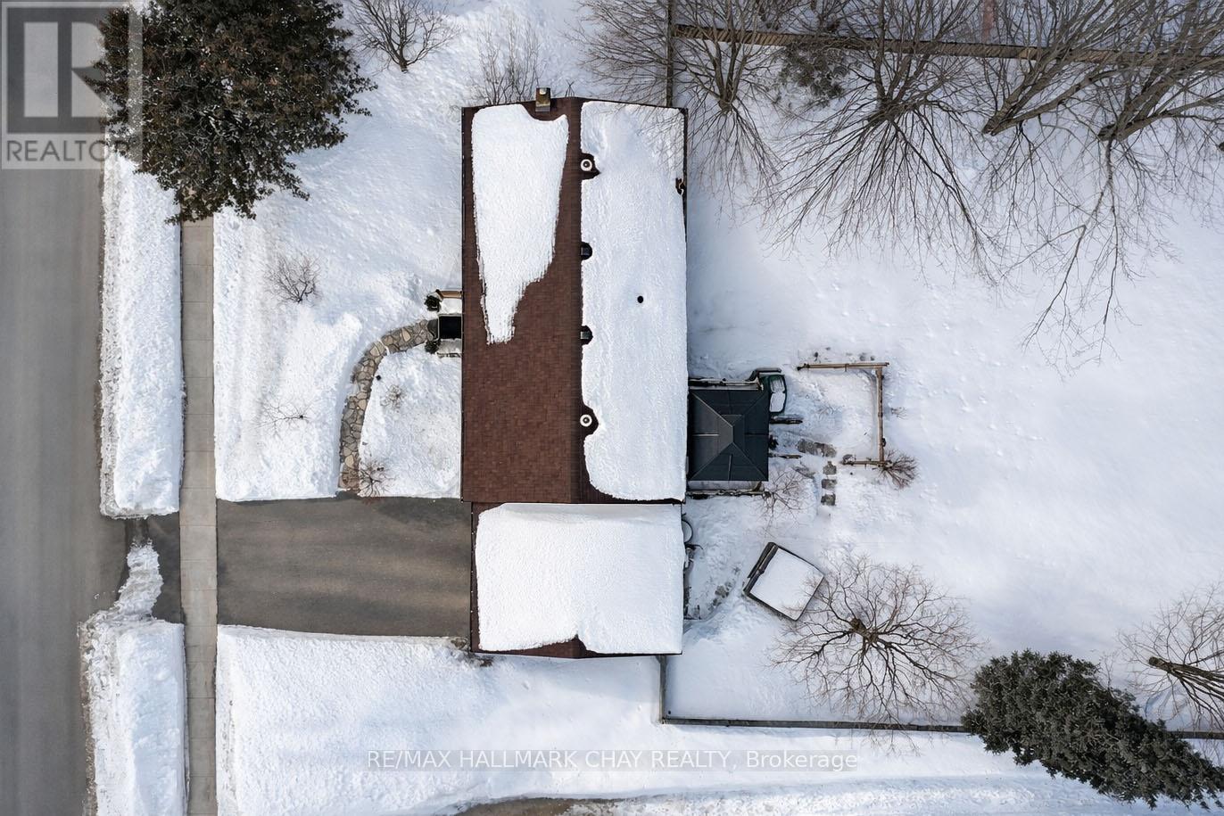 8 St Patricks Drive, Springwater, Ontario  L0L 2K0 - Photo 32 - S12842514