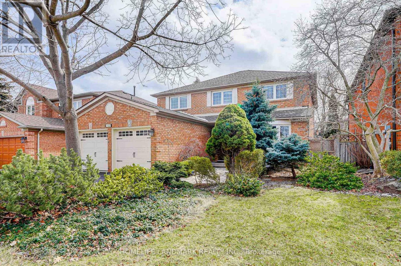 1157 Windrush Drive, Oakville, Ontario  L6M 1T9 - Photo 2 - W12842532