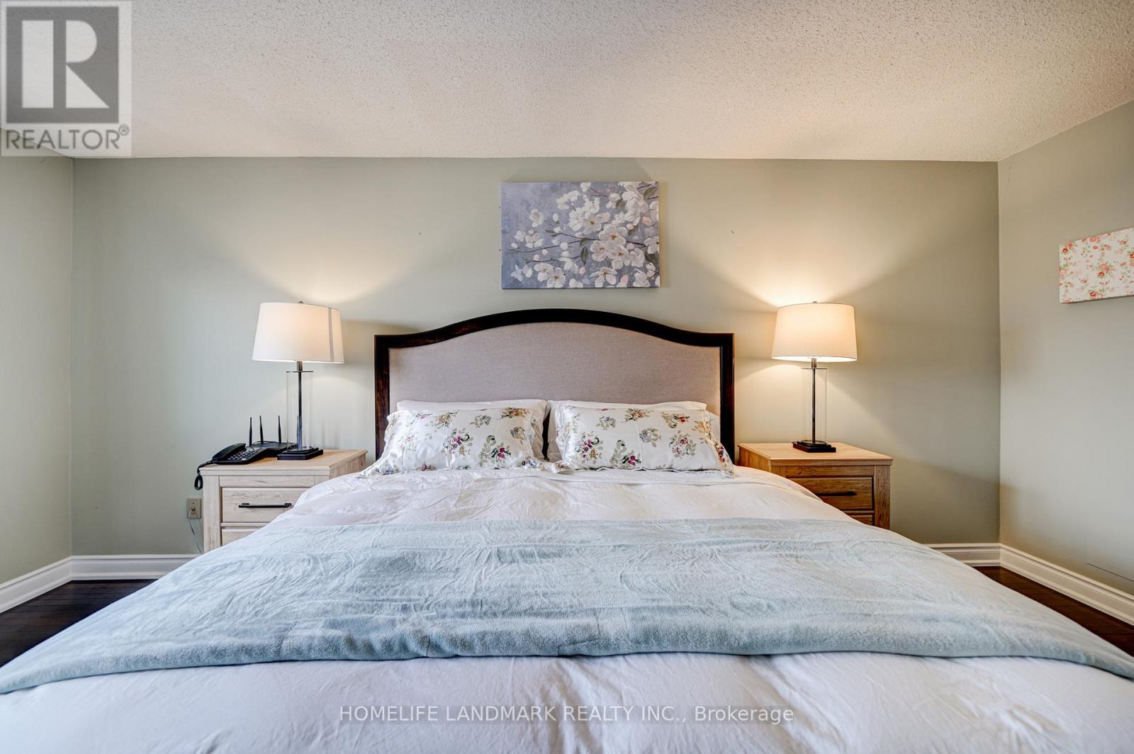 1157 Windrush Drive, Oakville, Ontario  L6M 1T9 - Photo 28 - W12842532