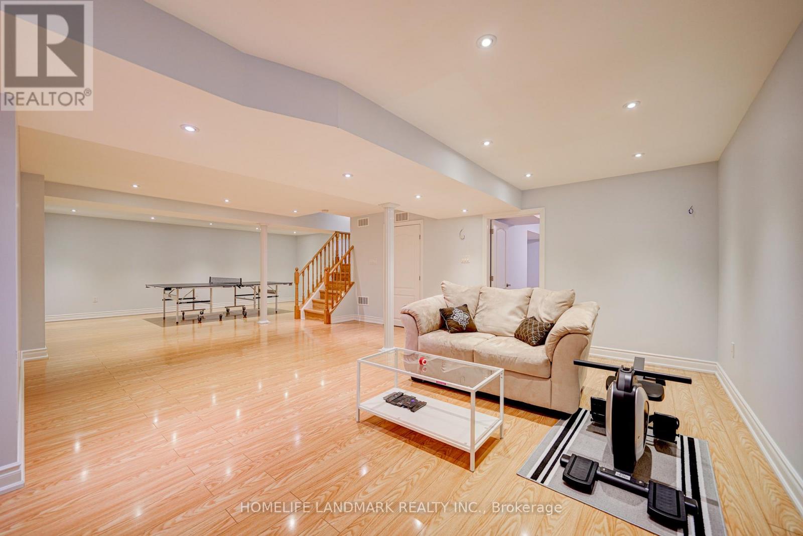 1157 Windrush Drive, Oakville, Ontario  L6M 1T9 - Photo 33 - W12842532