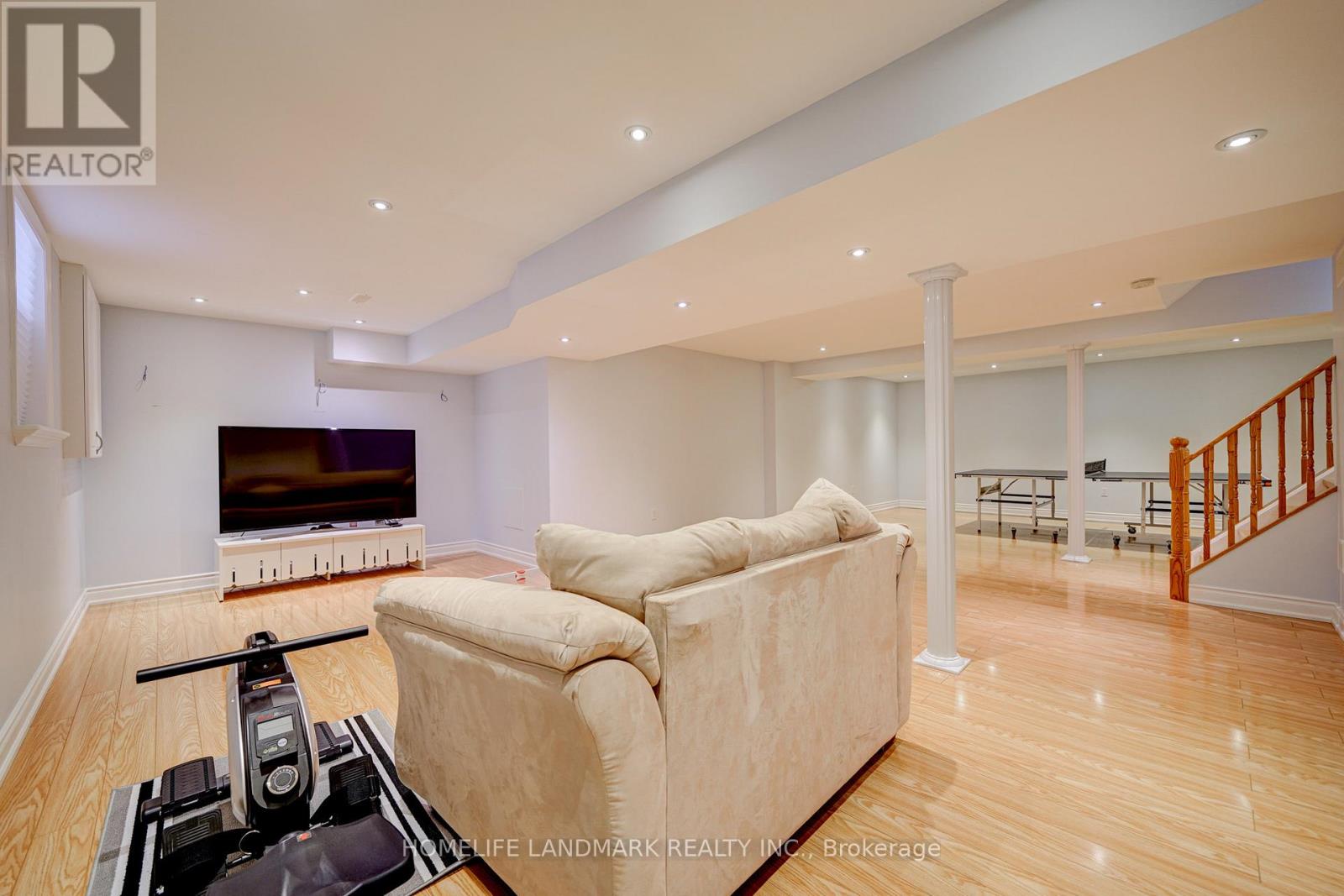 1157 Windrush Drive, Oakville, Ontario  L6M 1T9 - Photo 37 - W12842532