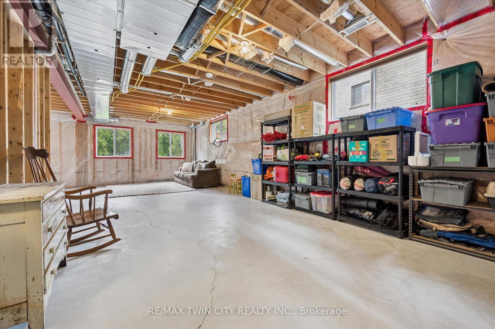 46 Deer Creek Street, Kitchener, Ontario  N2A 0G6 - Photo 36 - X12842498