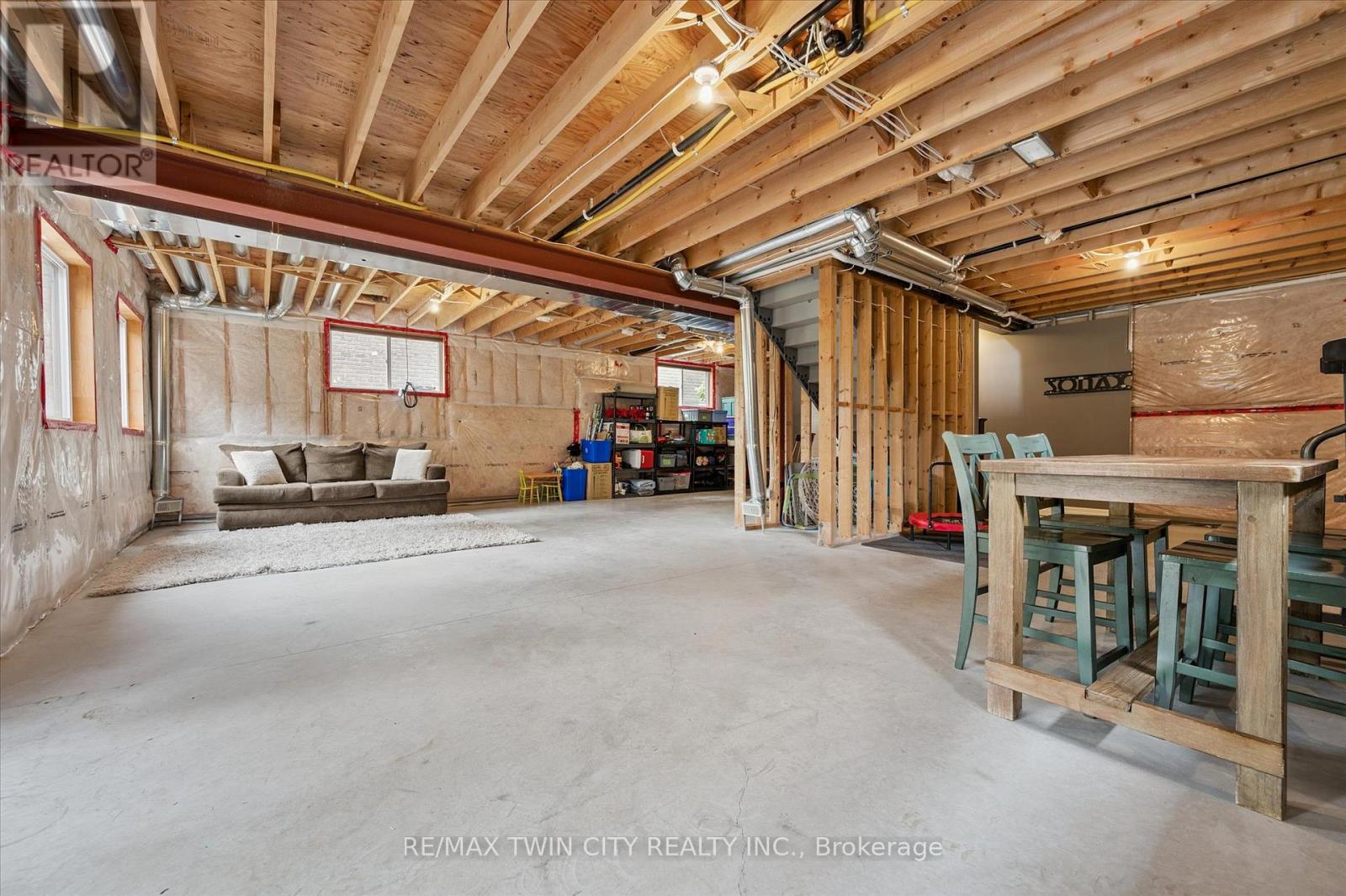 46 Deer Creek Street, Kitchener, Ontario  N2A 0G6 - Photo 38 - X12842498