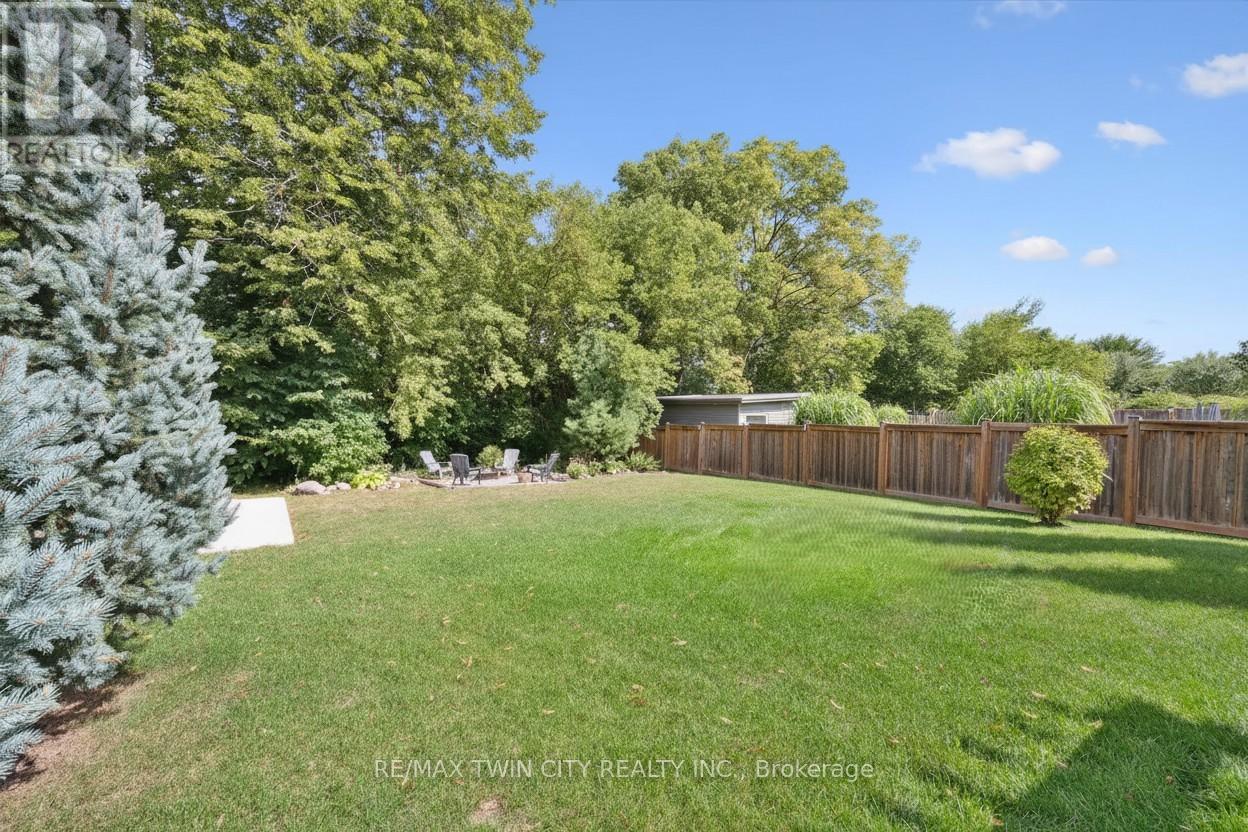 46 Deer Creek Street, Kitchener, Ontario  N2A 0G6 - Photo 42 - X12842498