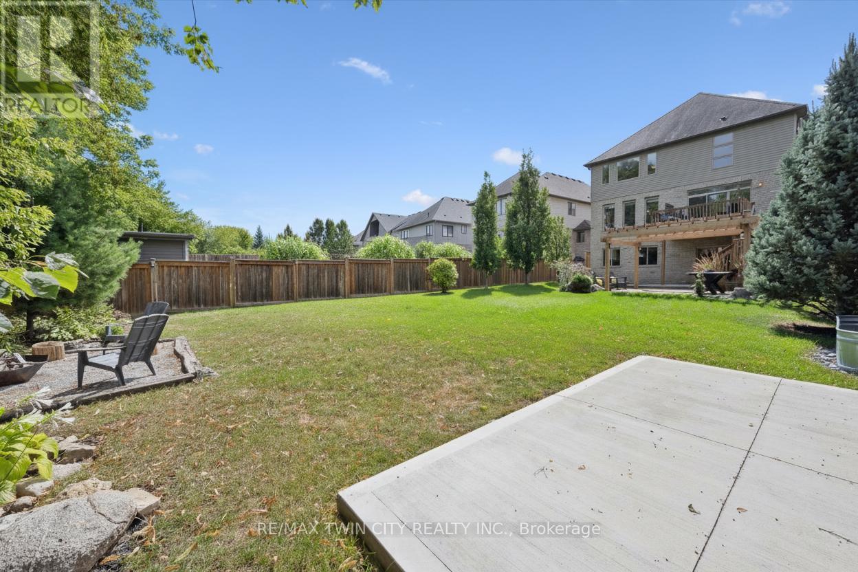 46 Deer Creek Street, Kitchener, Ontario  N2A 0G6 - Photo 43 - X12842498