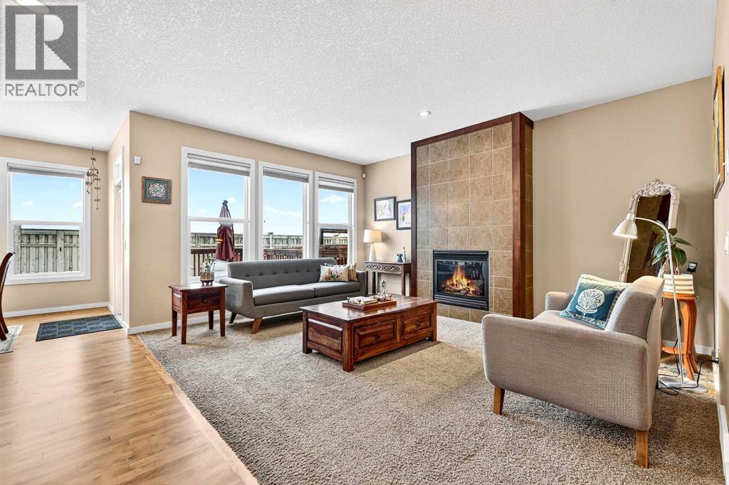 401 Mahogany Court Se, Calgary, Alberta  T3M 0T6 - Photo 3 - A2284149