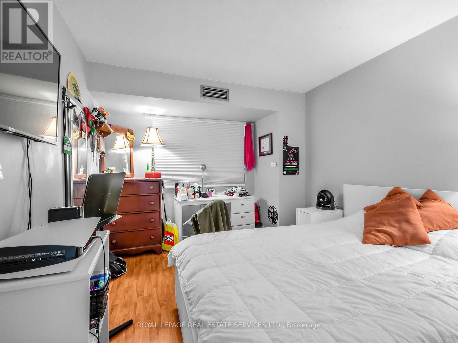 310 - 117 Gerrard Street E, Toronto, Ontario  M5B 2L4 - Photo 13 - C12655304