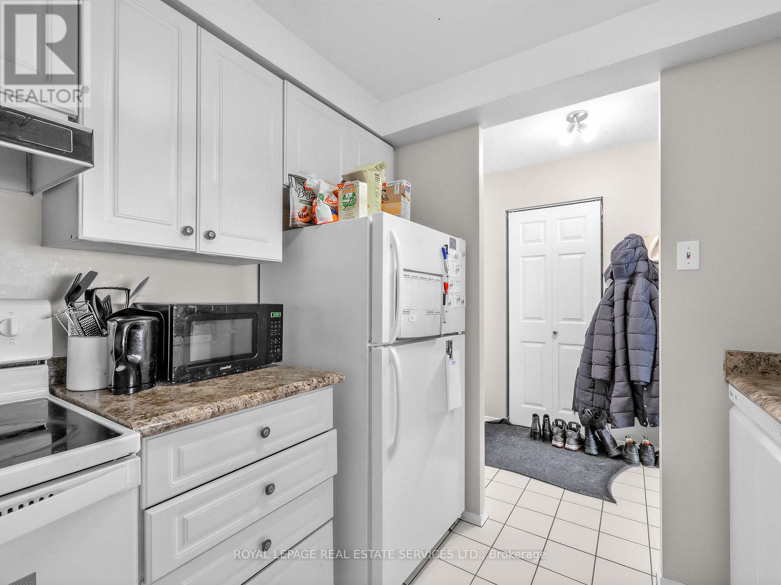 310 - 117 Gerrard Street E, Toronto, Ontario  M5B 2L4 - Photo 5 - C12655304