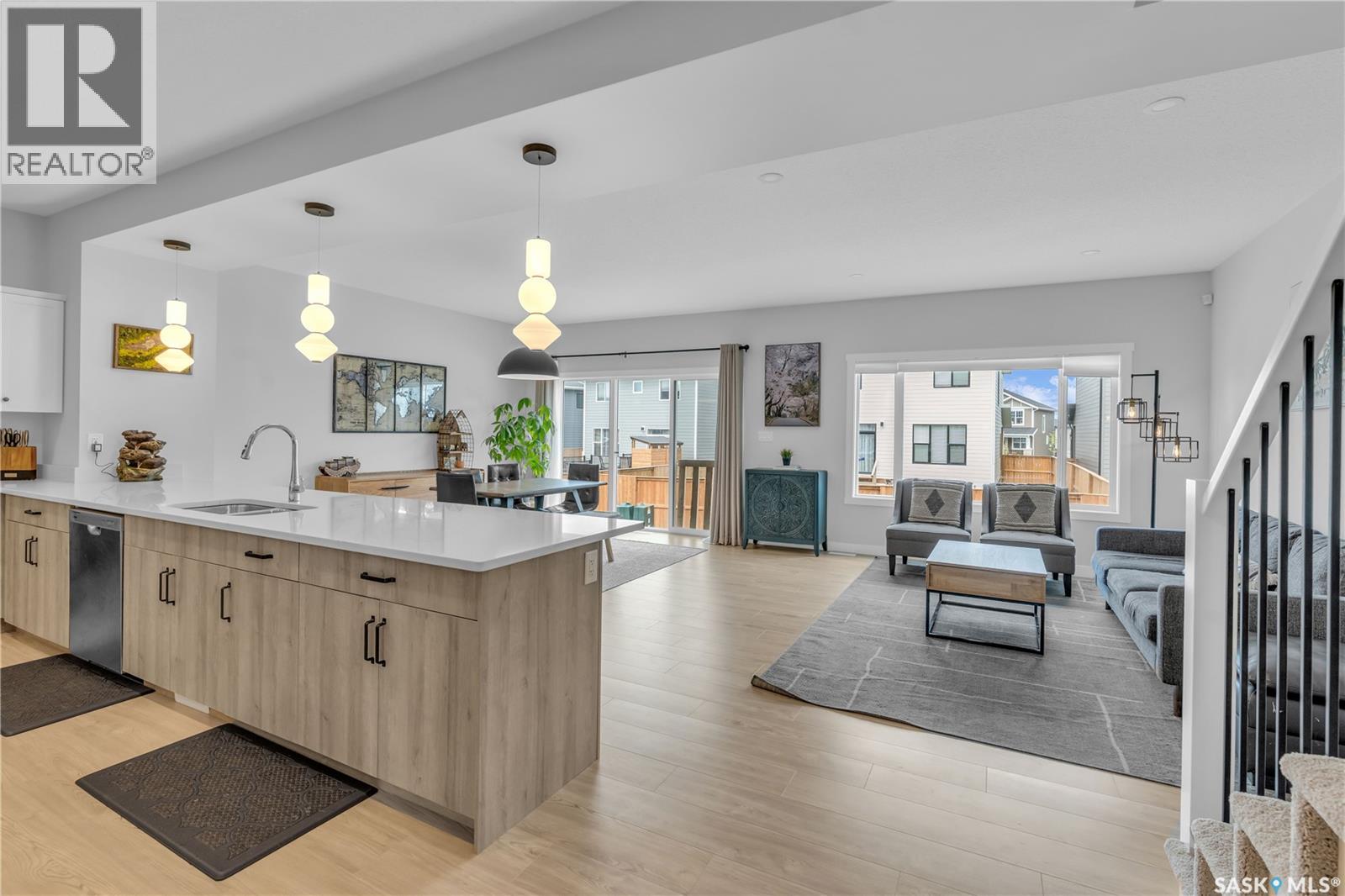 319 Dziadyk Bend, Saskatoon, Saskatchewan  S7V 1M5 - Photo 6 - SK029662