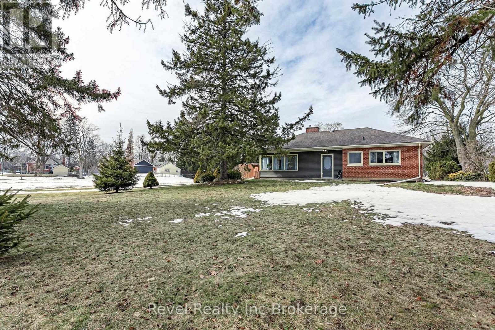750 Alexander Street, Woodstock, Ontario  N4S 5B9 - Photo 25 - X12842632