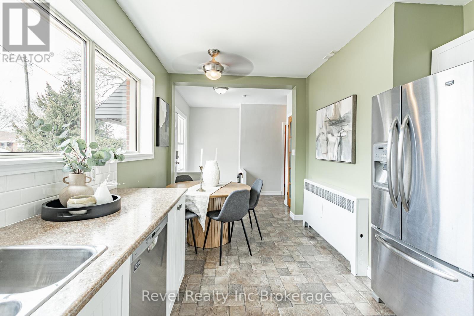 750 Alexander Street, Woodstock, Ontario  N4S 5B9 - Photo 5 - X12842632