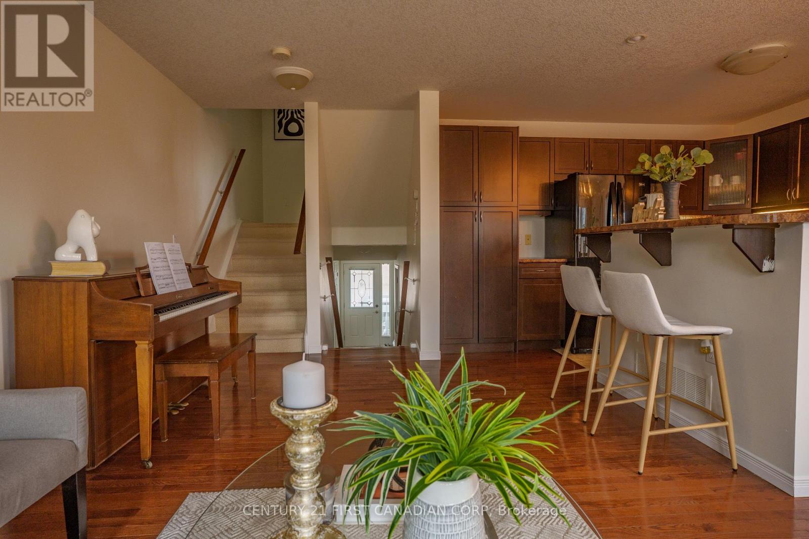 1 - 582 Hyde Park Road, London North, Ontario  N6H 3S1 - Photo 13 - X12842030