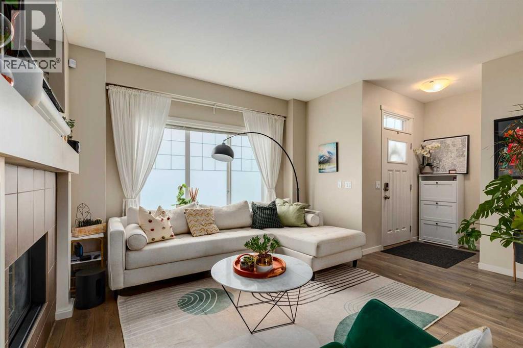 159 Mahogany Grove Se, Calgary, Alberta  T2M 1W9 - Photo 3 - A2289548