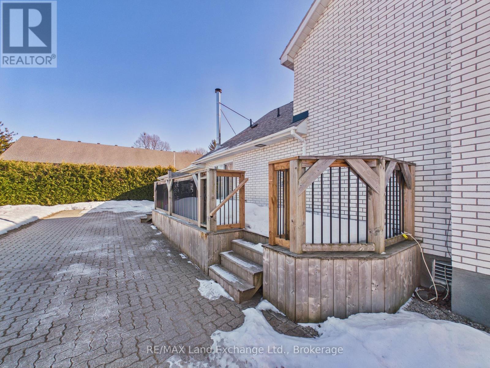 929 Huron Terrace, Kincardine, Ontario  N2Z 2Y1 - Photo 18 - X12842628