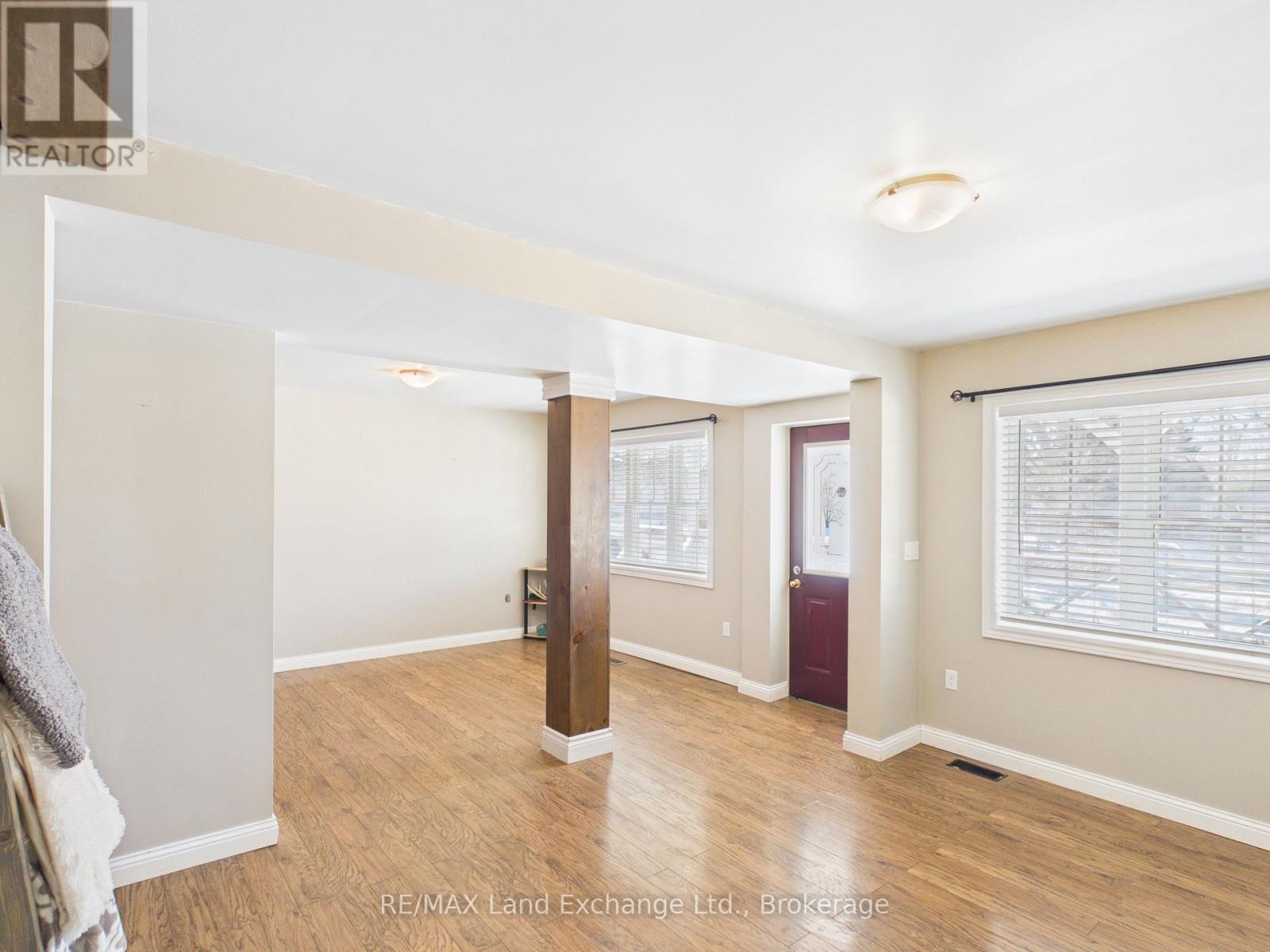 929 Huron Terrace, Kincardine, Ontario  N2Z 2Y1 - Photo 4 - X12842628