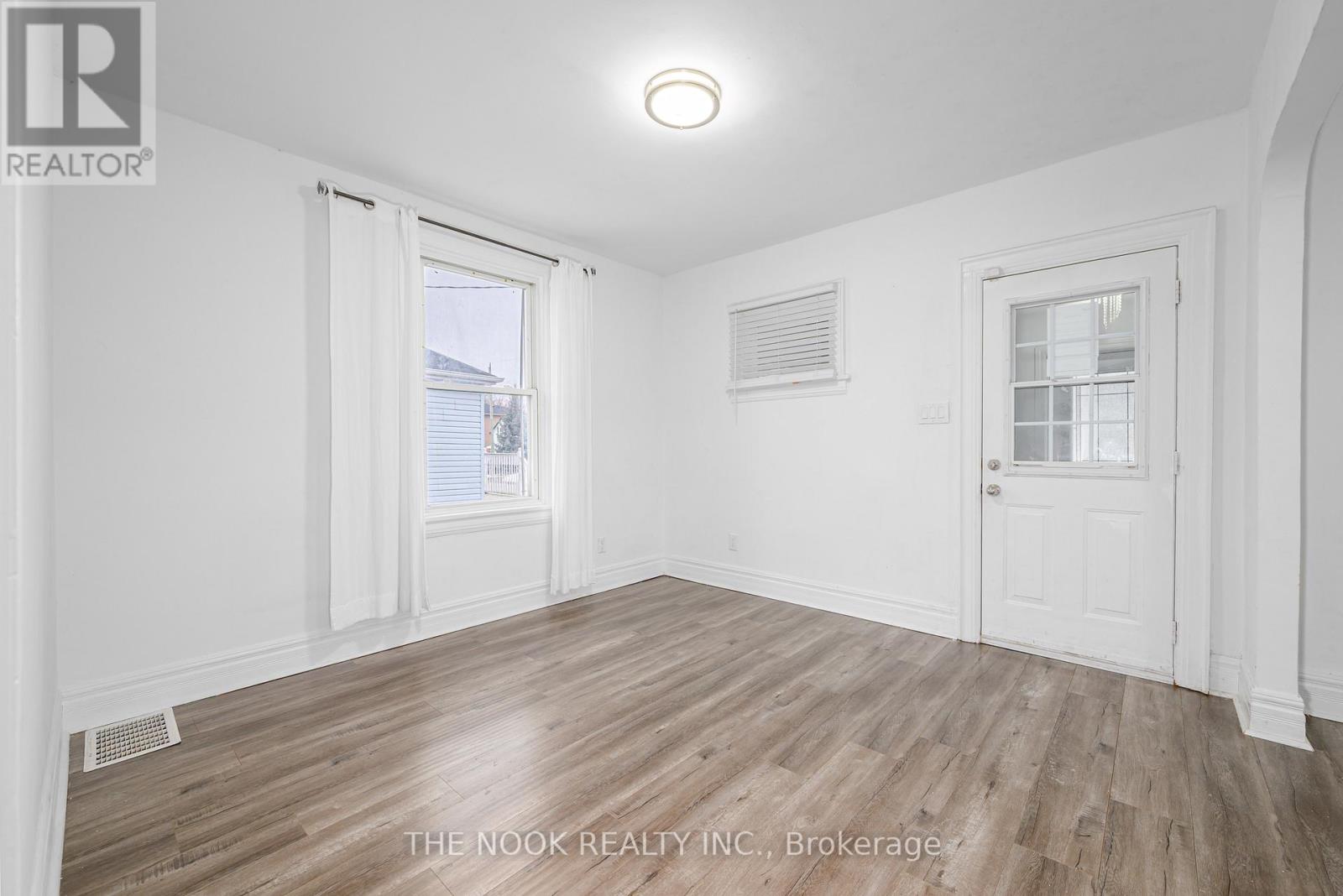 219 Verdun Road, Oshawa, Ontario  L1H 5T1 - Photo 8 - E12842662