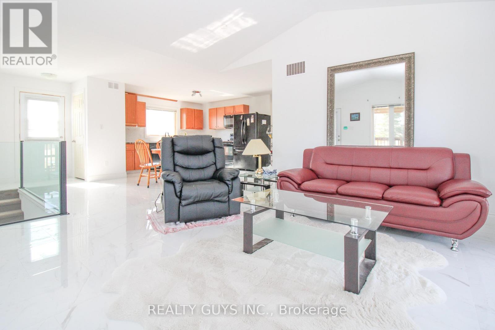 223 Crosby Drive, Kawartha Lakes, Ontario  K0M 1A0 - Photo 16 - X12842670