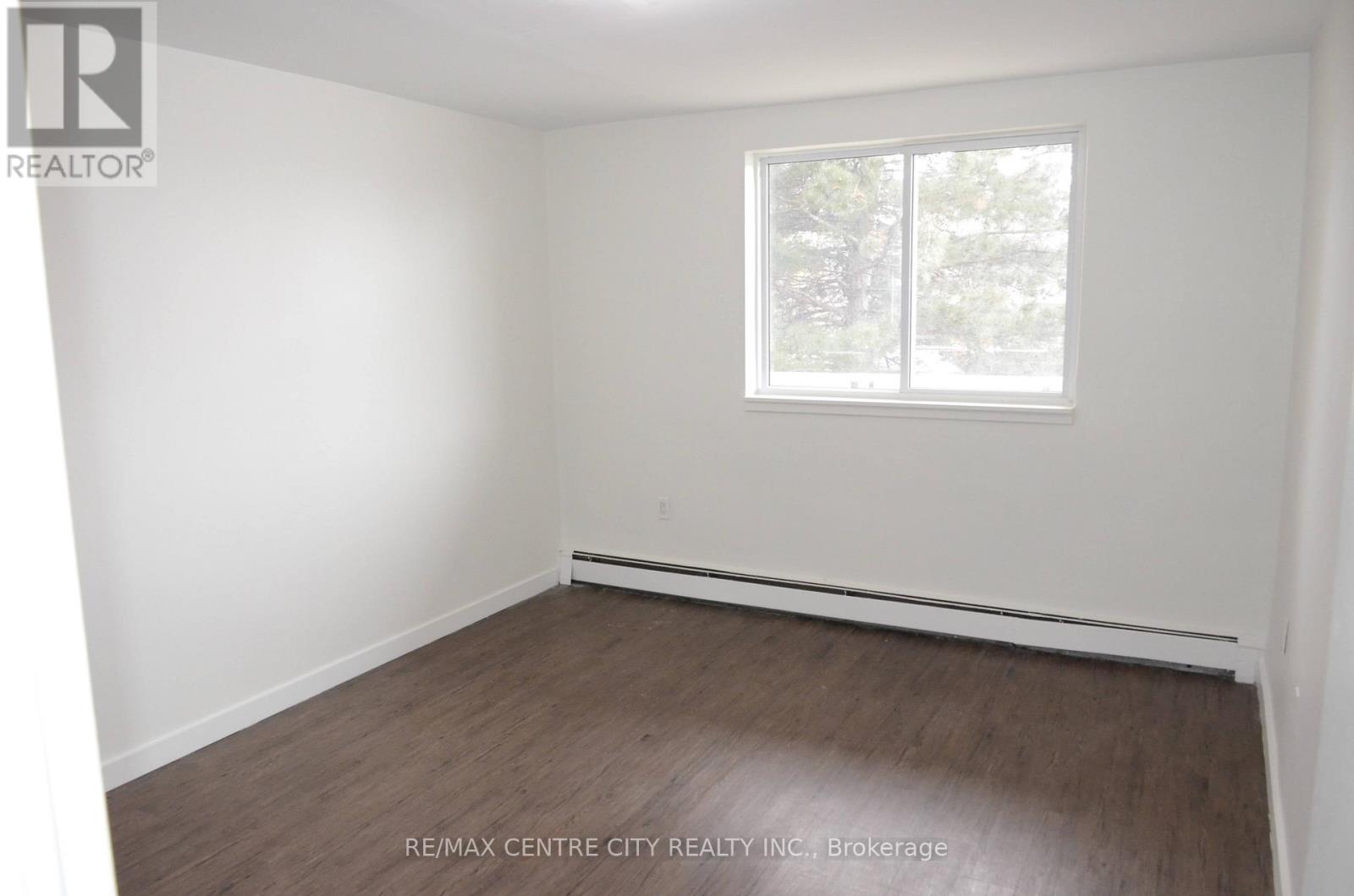 209 - 583 Mornington Avenue, London East, Ontario  N5Y 3E9 - Photo 10 - X12842668